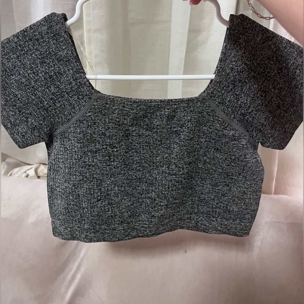 MonoB crop top!